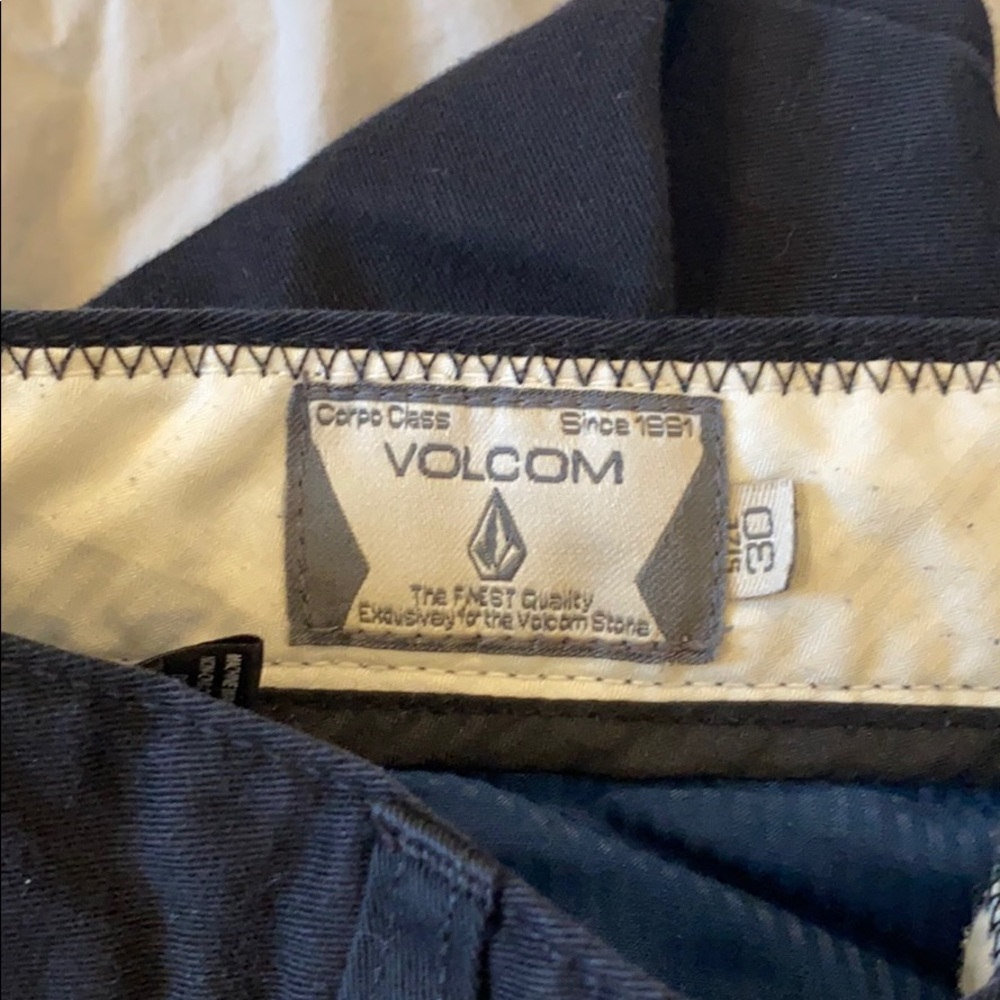 Volcom Jeans - Picture 2 of 2